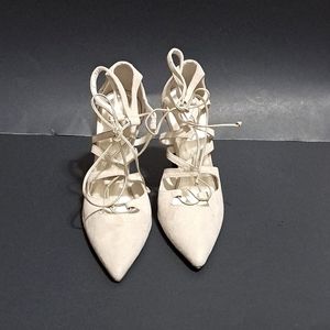 Stuart Weitzman Cream Excite Suede Lace Up Pointed Toe Stiletto Heels Si…